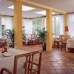 Hotel La Cabana 2*