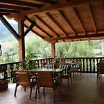La Cabana 2*